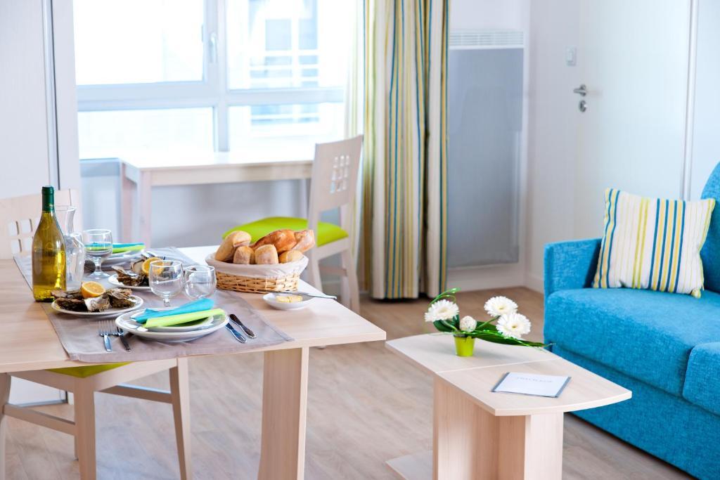 Lagrange Apart'Hotel L'Escale Marine La Rochelle  Room photo