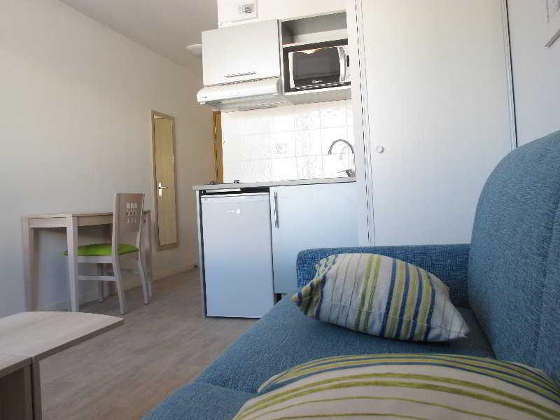 Lagrange Apart'Hotel L'Escale Marine La Rochelle  Exterior photo
